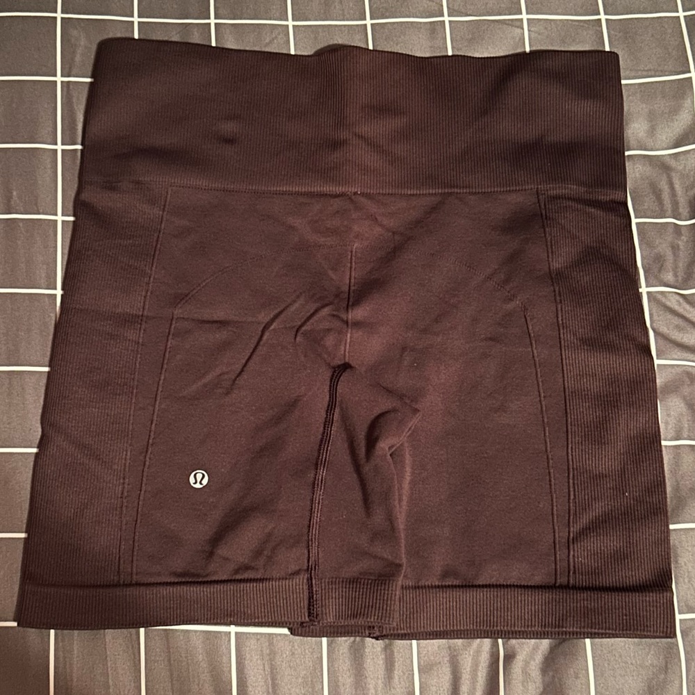 Lululemon biker shorts
